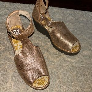 Fly London Bar Platform Wedge Gold size 37 comfort quality